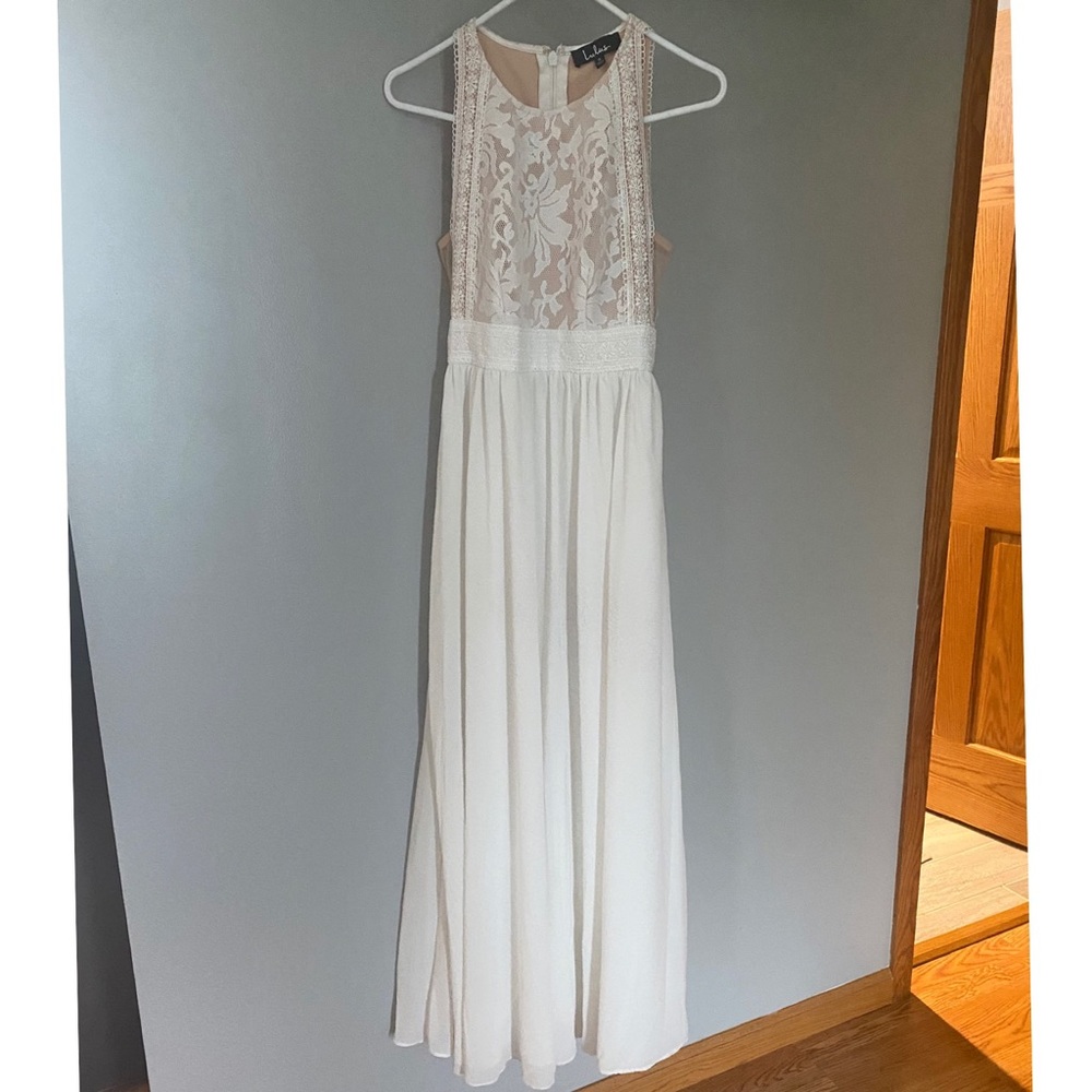 Lulu’s Forever and Always White Lace Maxi Dress